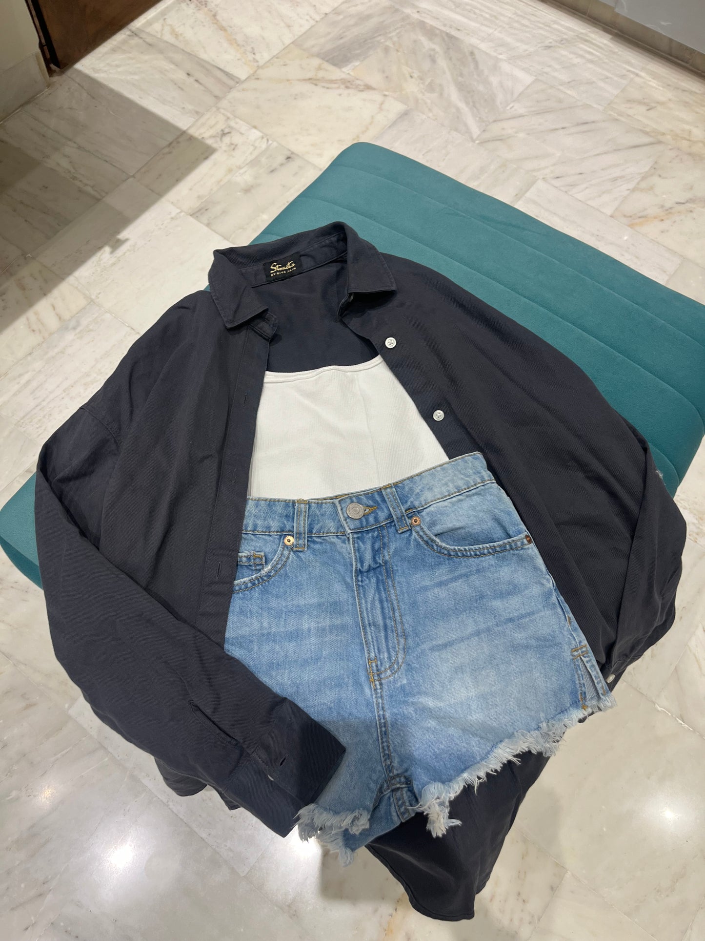 Outfit Box 285