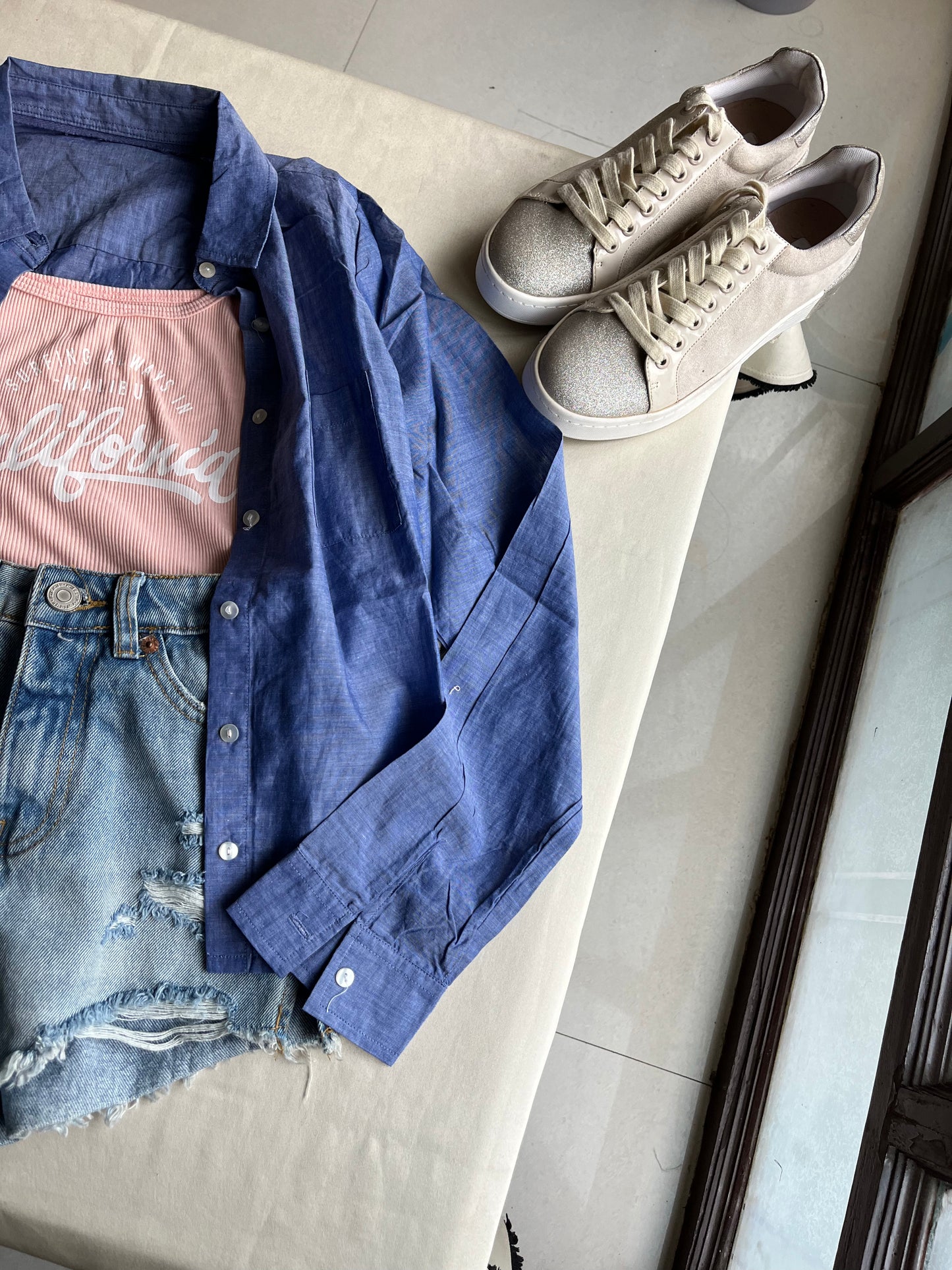 Outfit Box 52