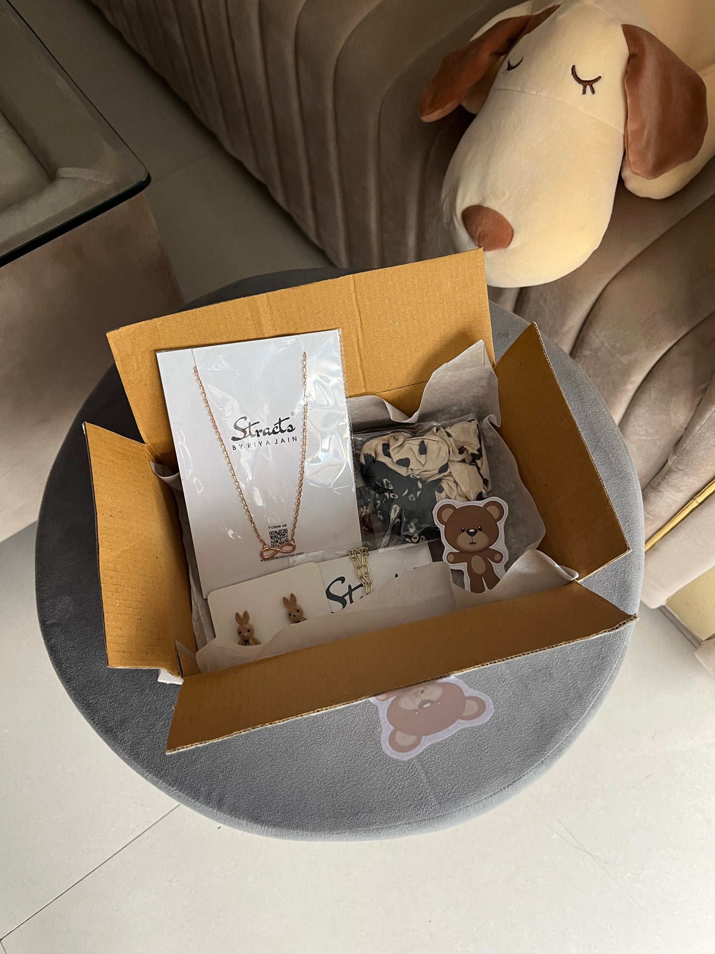 Teddy Hamper