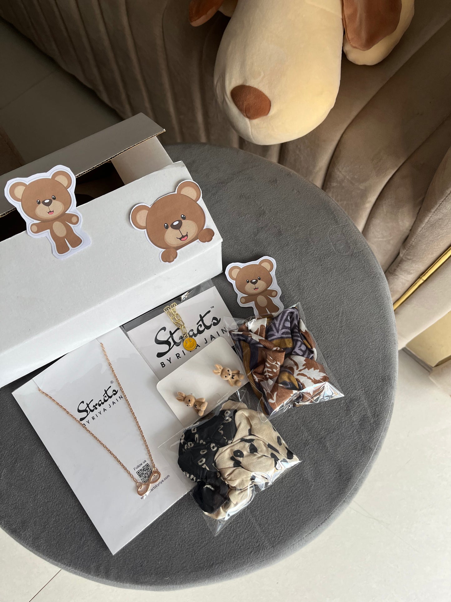 Teddy Hamper