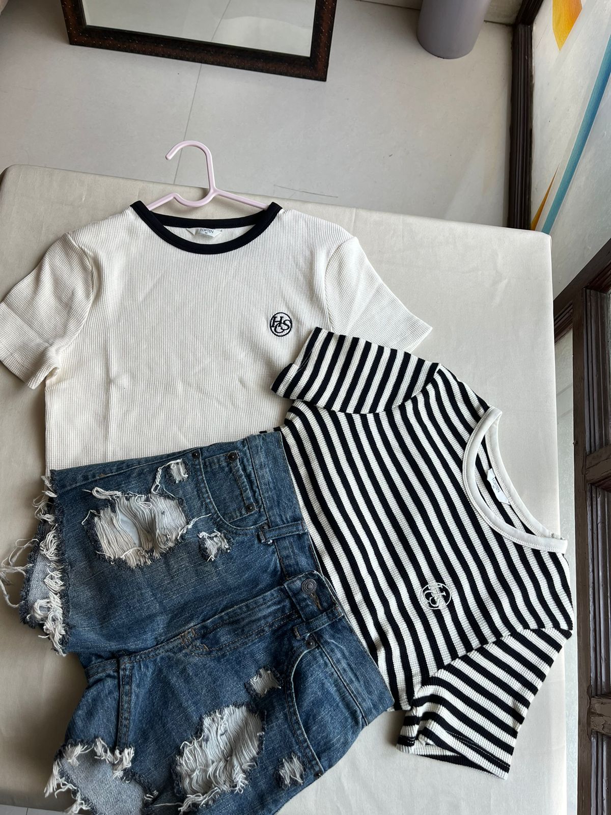 Round Neck Tee