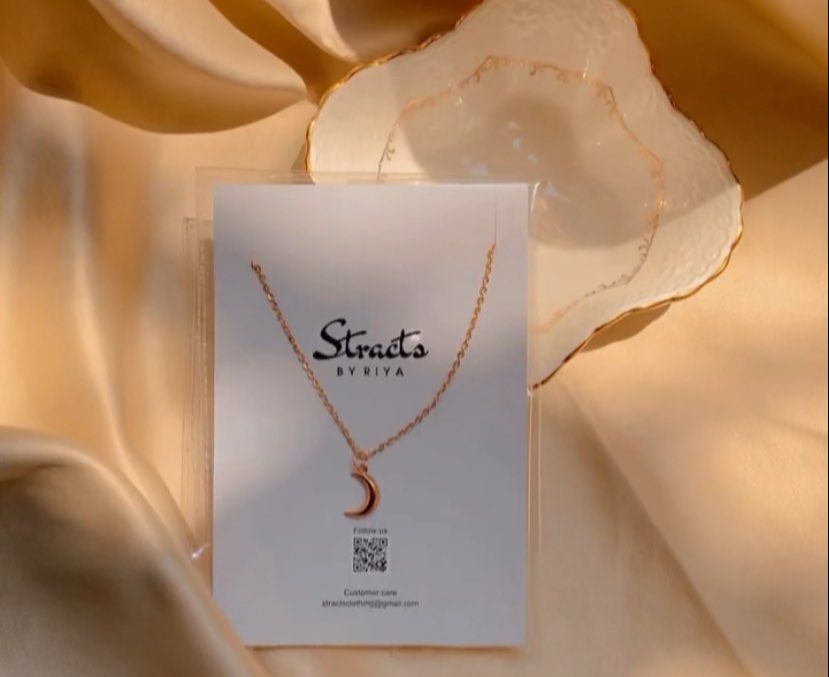 Moon Neckpiece