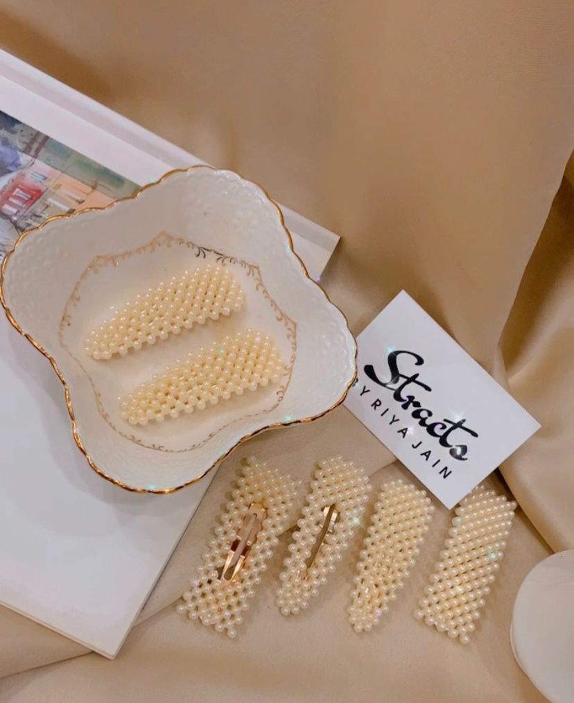 Pearl Clips